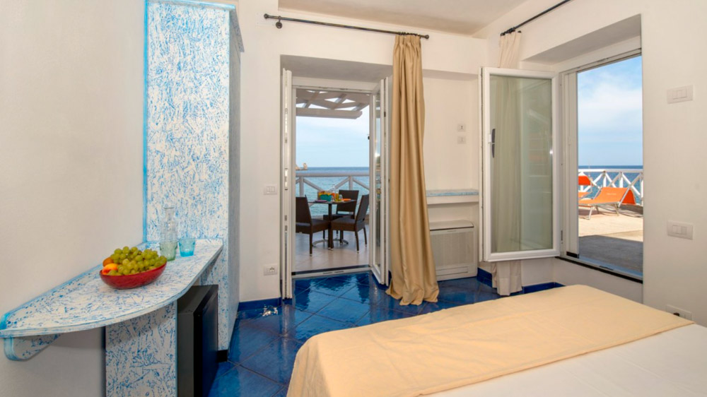 camera con Terrazza Bed and Breakfast Le Poste di Simplicio, Giglio Campese, Isola del Giglio