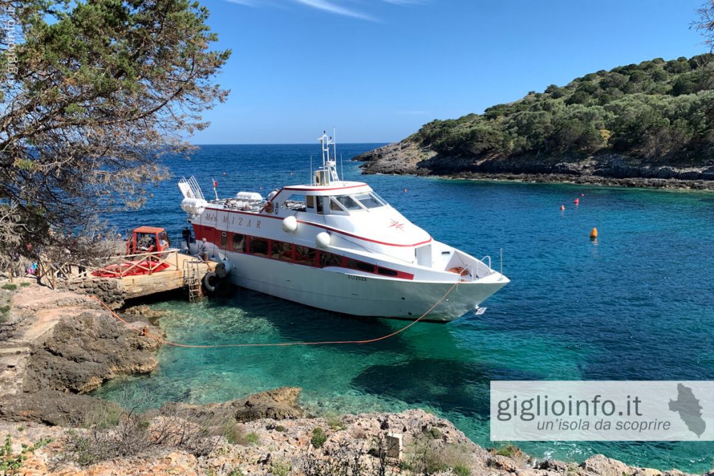 Nava Minicrociera Cala Spalmatoio Villaggio Cala Spalmatoio Isola di Giannutri, Arcipelago Toscano