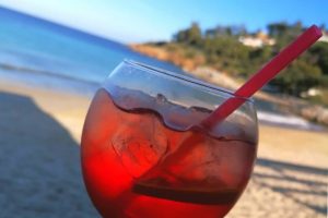 Bicchiere Aperitivo Ristorante Bar Cannelle on the Beach, Isola del Giglio