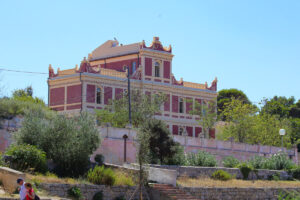 Veduta Casa dell'Agronomo sull'Isola di Pianosa