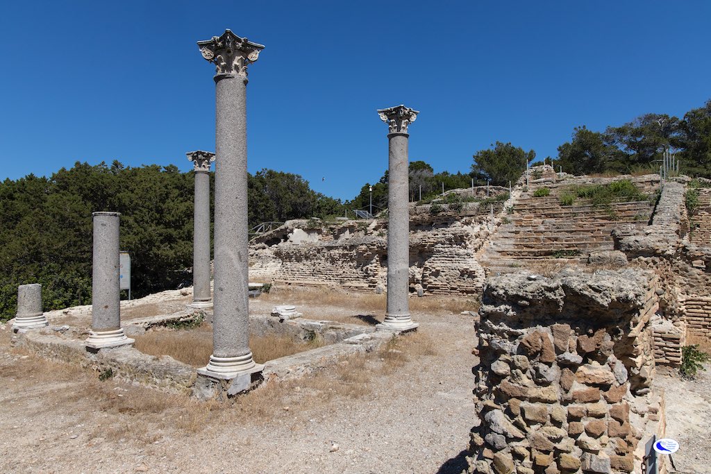 Colonne delle Villa romana sull'Isola di Giannutri