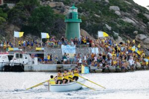 Barca da Remo della squadrat Moletto durante Palio Marinaro 2023 a Giglio Porot