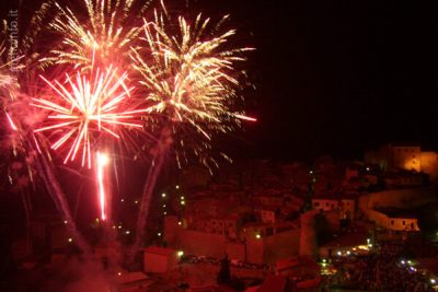Fuochi d'Artificio a Giglio Castello Festa di San Mammiliano