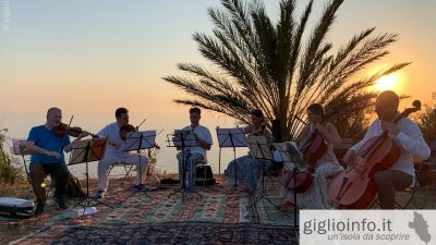 Concerto di Musica Classica nel vigneto Altura vicino al Capel Rosso, Isola del Giglio