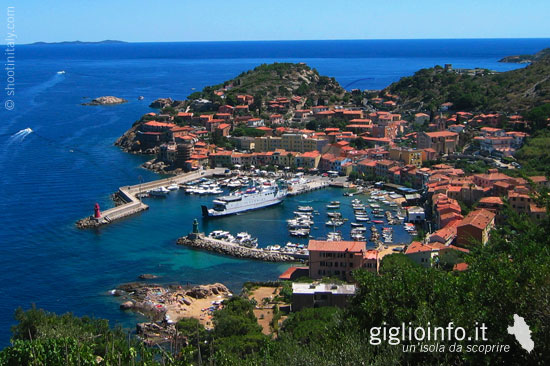 Isola del Giglio Villages: Giglio Porto, Castello and Campese